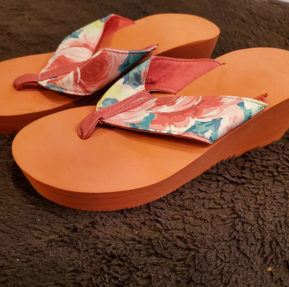Womens wedge sandals